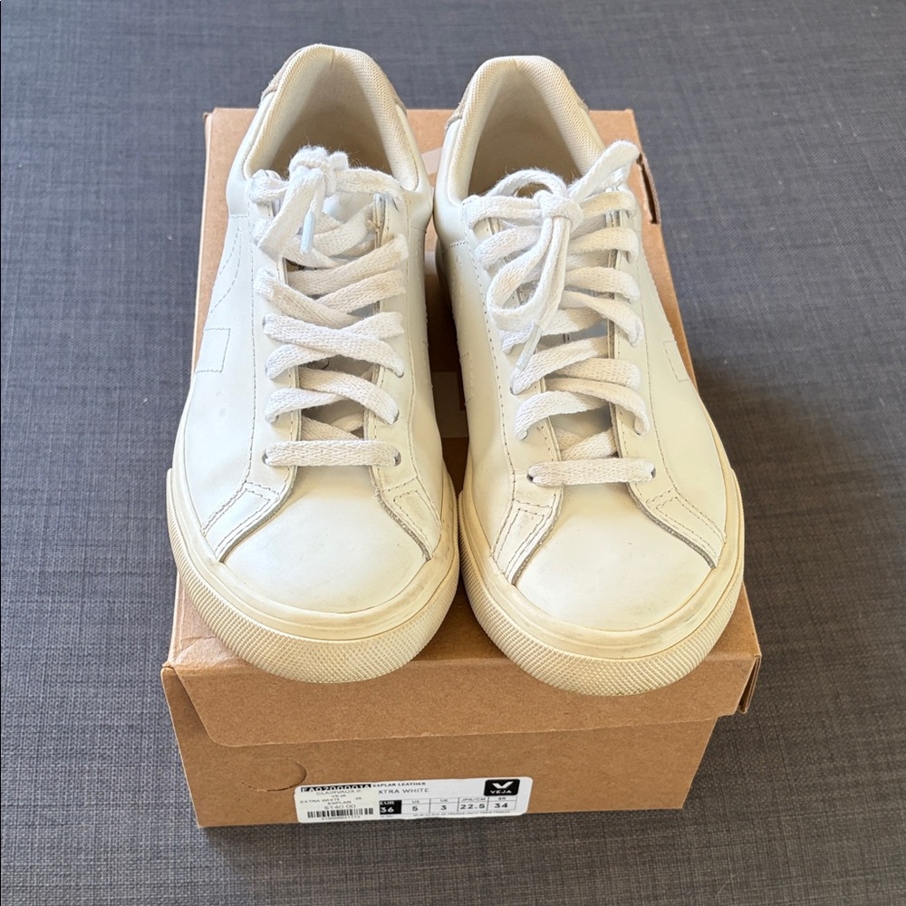 Veja Esplar sz 36 White Casual Sneakers